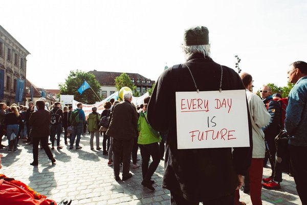 Comment Sensibiliser et Eduquer à l'Ecologie ?