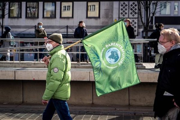 Quels sont les mouvements et les manifestations citoyens pour l'écologie en France ?